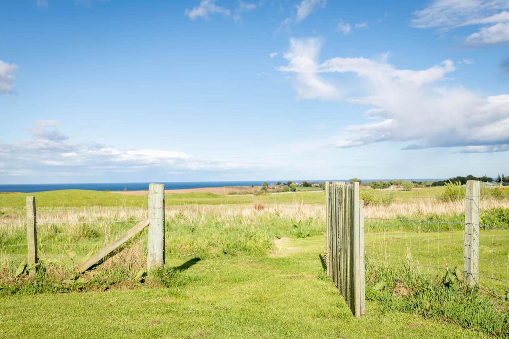 Bell Rock Cottage - Sleeps 4 - Large Garden St Andrews Exterior photo